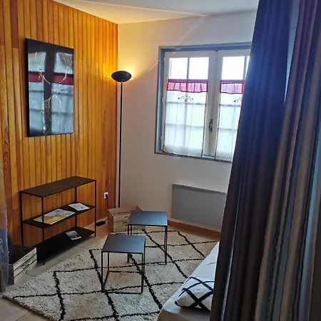Familial Cerdan A Tatil Evi