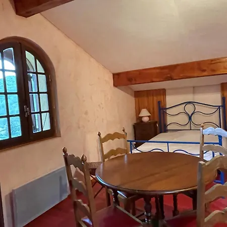 Familial Cerdan A Tatil Evi